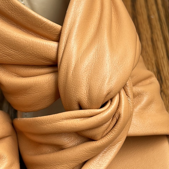 🩷 Sold - Picture 9 of 11